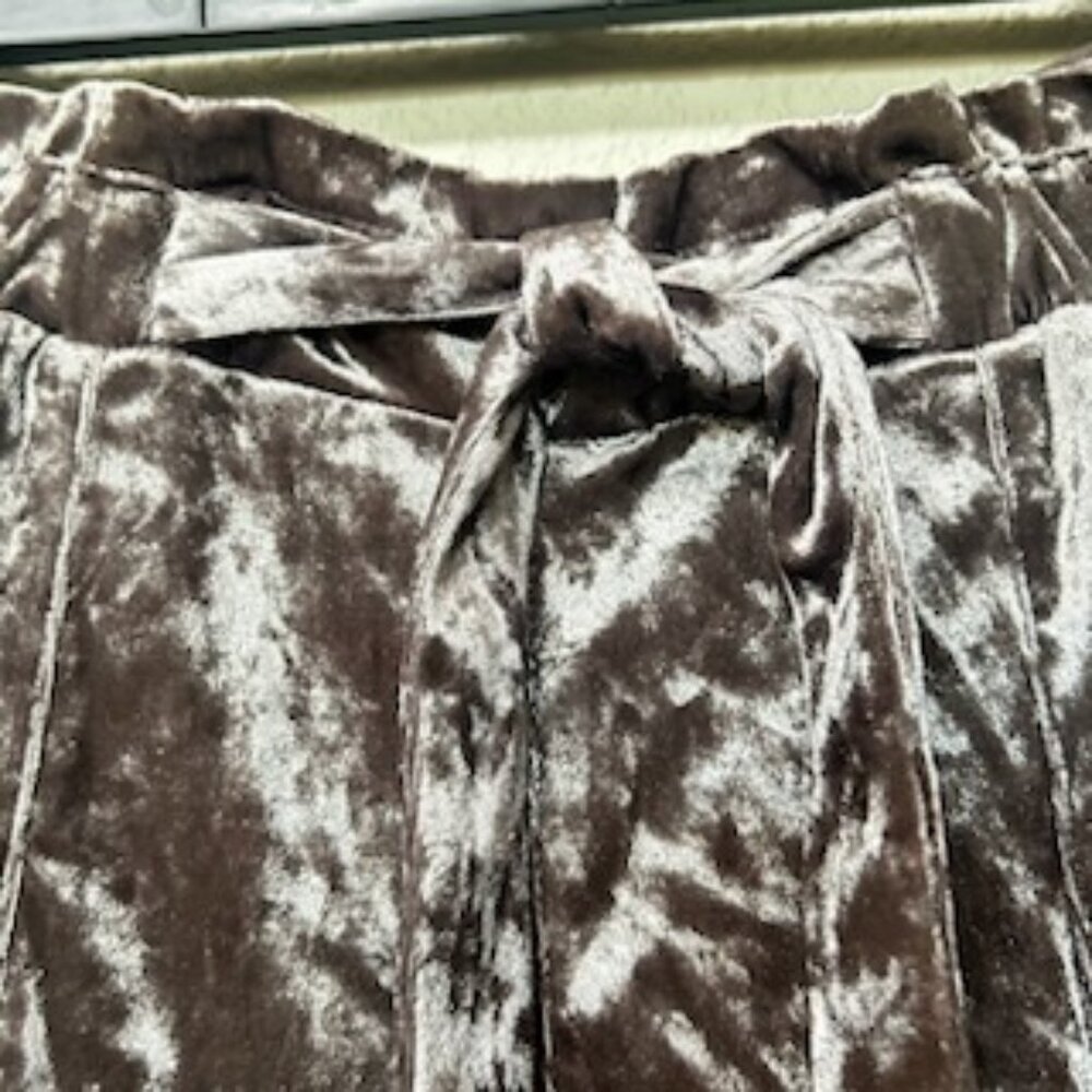 NWOT Mocha Crushed Velvet Velour Very Soft Relaxed Fit Joggers Pants - Picture 4 of 14